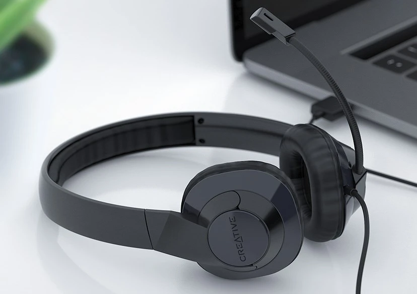 אוזניות Creative HS-720-V2 – Creative HS-720 V2 - USB Headset with Noise-cancelling Condenser Mic and Inline Remote with Mic Mute Button for Video Calls