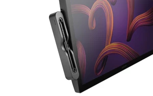 מסך גרפי Wacom Cintiq Pro 22 with Stand – DTH227K0B-ST