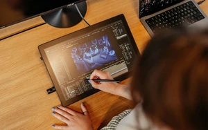 מסך גרפי Wacom Cintiq 16 DTK168 – DTK168K0B