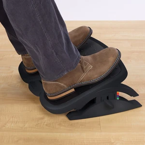 הדום ארגונומי Kensington SoleMate Plus Tilt Adjustable Foot Rest Black with SmartFit – K52789WW