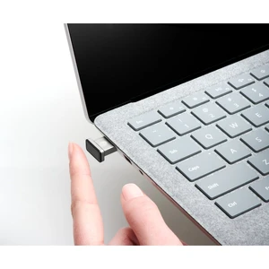 קורא טביעת אצבע Kensington VeriMark IT Fingerprint Key – K64704EU