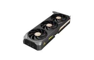 כרטיס מסך ZOTAC GAMING GeForce RTX 5070 SOLID OC